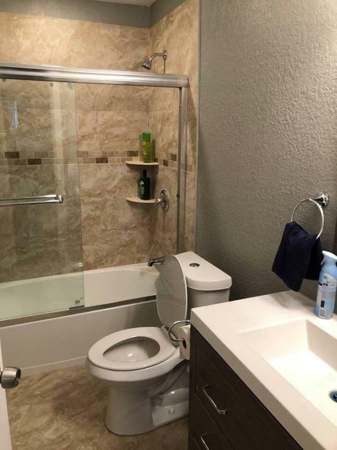 Villa Downtown Contemporary Yet Cozy Fun San Antonio Esterno foto