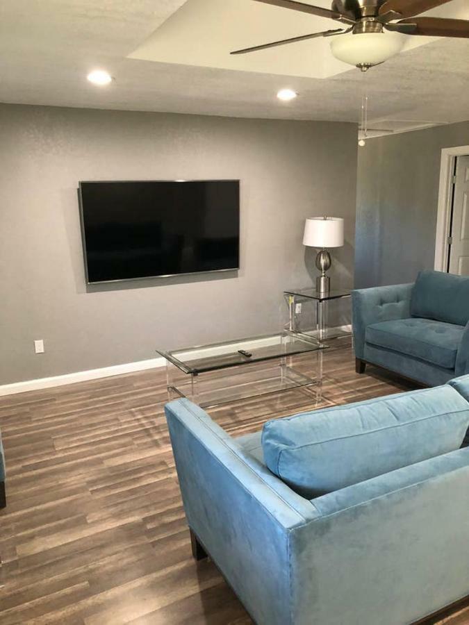 Villa Downtown Contemporary Yet Cozy Fun San Antonio Esterno foto